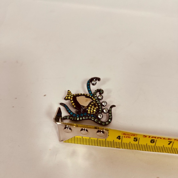 Fifth Avenue Collection Crystal Octopus Brooch with Crystal Rhinestone - Picture 9 of 12